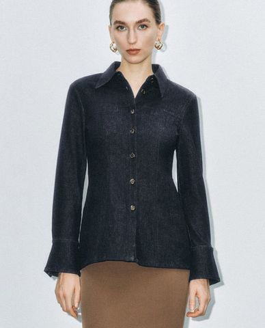  URBAN REVIVO - Áo sơ mi denim nữ cổ bẻ tay dài Flared 