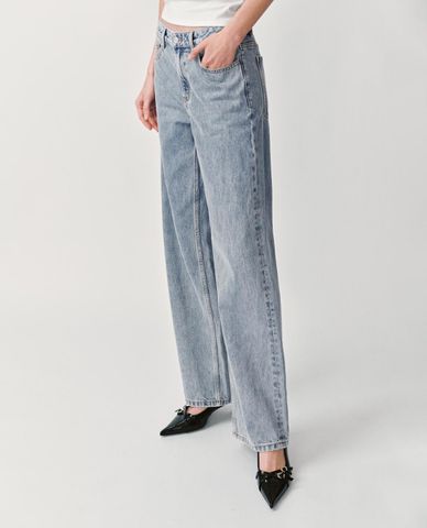  URBAN REVIVO - Quần jeans nữ ống đứng thanh lịch 