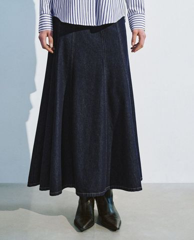  URBAN REVIVO - Chân váy denim midi trẻ trung 