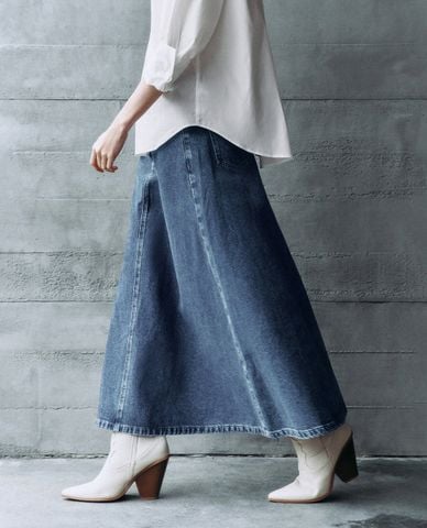  URBAN REVIVO - Chân váy denim midi dáng chữ A 
