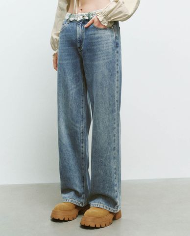  URBAN REVIVO - Quần jeans nữ ống rộng phối ren 