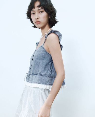  URBAN REVIVO - Áo hai dây nữ denim cá tính 