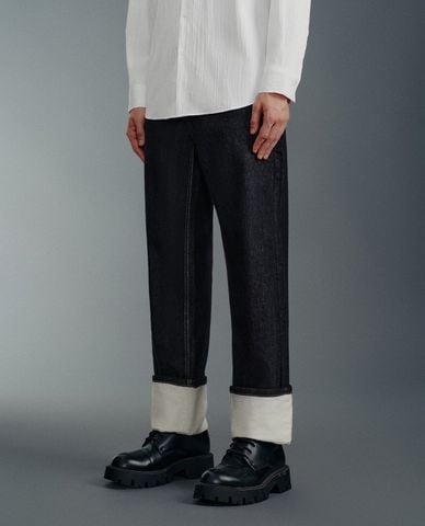  URBAN REVIVO - Quần jeans nam ống đứng xắn gấu Rolled Up Hem Straight 