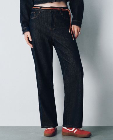  URBAN REVIVO - Quần jeans nữ ống đứng thanh lịch 