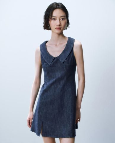  URBAN REVIVO - Đầm denim mini cổ Peter Pan 