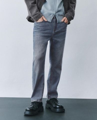  URBAN REVIVO - Quần jeans nam ống đứng wash bạc 