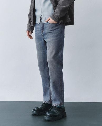  URBAN REVIVO - Quần jeans nam ống đứng wash bạc 