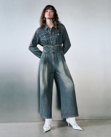  URBAN REVIVO - Jumpsuits nữ denim cổ bẻ tay dài Button Up 