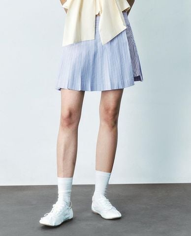  URBAN REVIVO - Chân váy chữ A mini kẻ sọc 