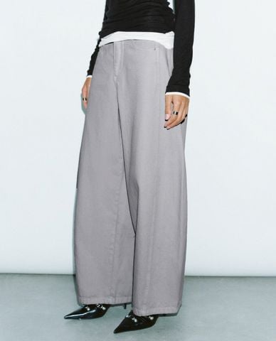  URBAN REVIVO - Quần jeans nữ ống rộng thanh lịch 