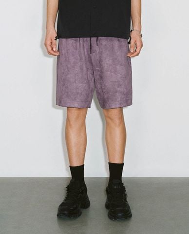  URBAN REVIVO - Quần short nam ngang gối lưng thun 