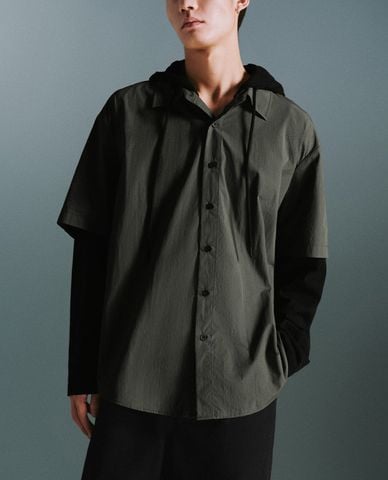  URBAN REVIVO - Áo sơ mi nam phối mũ thời trang 