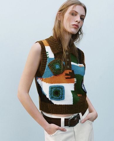  URBAN REVIVO - Áo dệt kim nữ sát nách hiện đại 