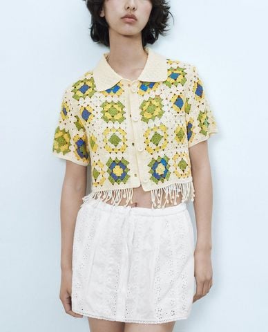  URBAN REVIVO - Áo khoác cardigan nữ dệt kim cổ bẻ tay ngắn 