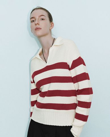  URBAN REVIVO - Áo sweatshirt nữ cổ bẻ tay dài 