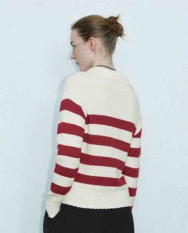  URBAN REVIVO - Áo sweatshirt nữ cổ bẻ tay dài 