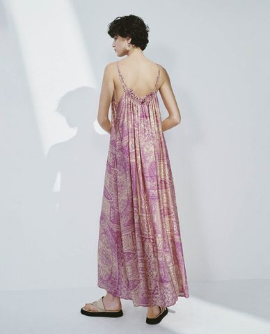  URBAN REVIVO - Đầm maxi cổ yếm phom suông 