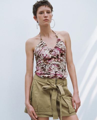  URBAN REVIVO - Áo kiểu nữ cổ yếm hiện đại Cami 