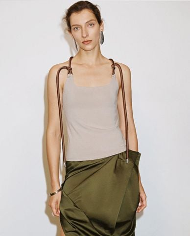  URBAN REVIVO - Áo kiểu nữ phối dây thắt hiện đại 