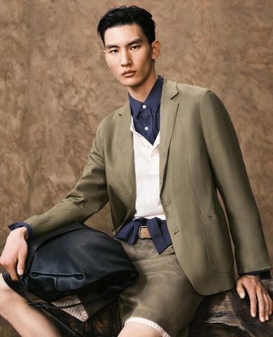  URBAN REVIVO - Áo khoác blazer nam cổ tay dài thời thượng 