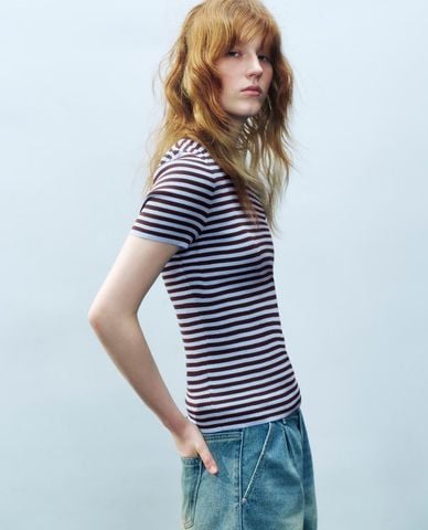  URBAN REVIVO - Áo thun nữ cổ tròn tay ngắn Striped 