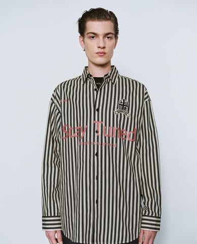  URBAN REVIVO - Áo sơ mi nam tay dài kẻ sọc 