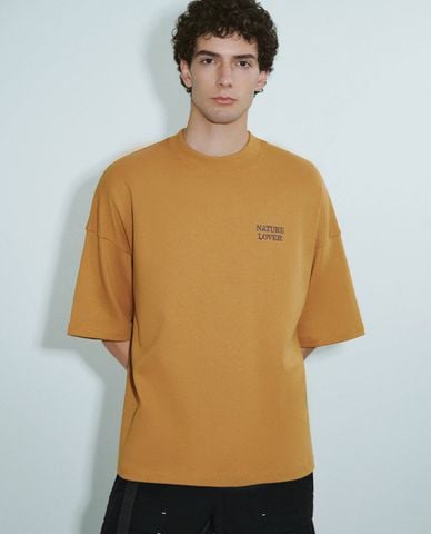  URBAN REVIVO - Áo thun nam cổ tròn tay ngắn Letter Printed 