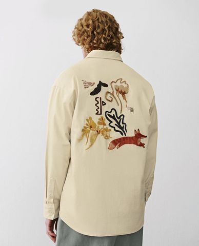  URBAN REVIVO - Áo sơ mi nam cổ bẻ tay dài Leisure Button Up 