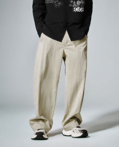  URBAN REVIVO - Quần nam ống rộng Harem 