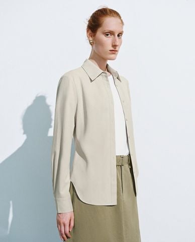  URBAN REVIVO - Áo sơ mi nữ cổ bẻ tay dài thanh lịch 