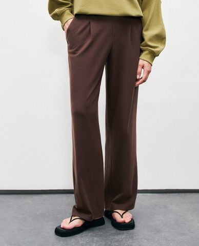  URBAN REVIVO - Quần nữ ống rộng xếp li thanh lịch 