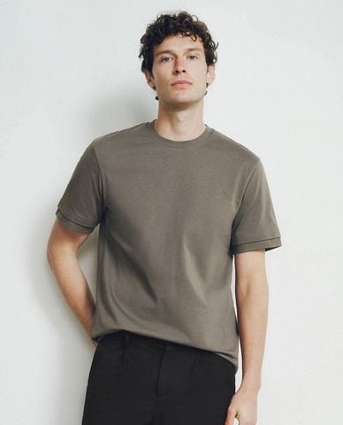  URBAN REVIVO - Áo thun nam cổ tròn tay ngắn hiện đại 