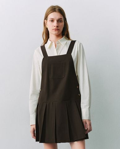  URBAN REVIVO - Đầm hai dây mini xoè nhẹ Suede A-Line 