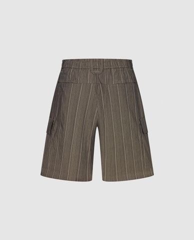  URBAN REVIVO - Quần short nam ngang gối Leisure 