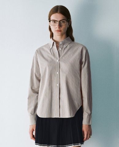  URBAN REVIVO - Áo sơ mi nữ cổ bẻ tay dài Loose Button Up 