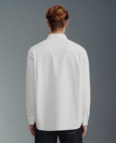  URBAN REVIVO - Áo sơ mi nam cổ bẻ tay dài Textured Button Up 