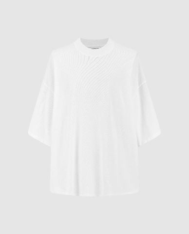  URBAN REVIVO - Áo thun nam cổ tròn tay dài phom suông hiện đại 