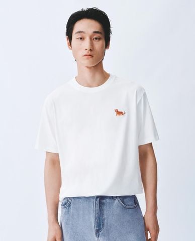  URBAN REVIVO - Áo thun nam cổ tròn tay ngắn trẻ trung 