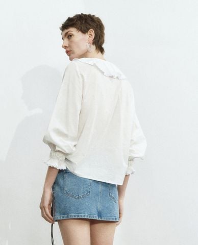  URBAN REVIVO - Áo kiểu nữ cổ V tay dài Ruffle Hem 