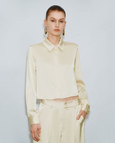  URBAN REVIVO - Áo sơ mi nữ cổ bẻ tay dài phom croptop Button Up Straight 