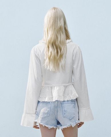  URBAN REVIVO - Áo kiểu nữ cổ V tay loe Ruffle 