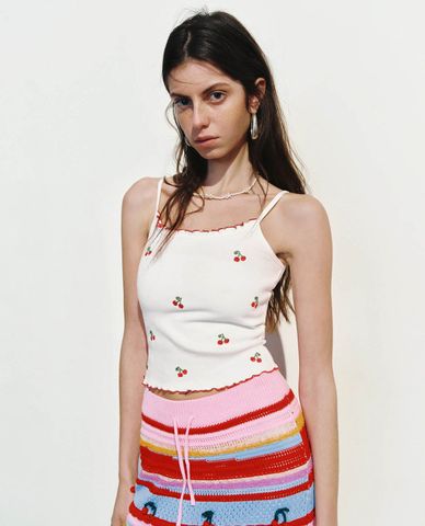  URBAN REVIVO - Áo hai dây nữ Cherry Cami 