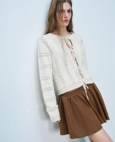  URBAN REVIVO - Áo khoác cardigan nữ phối dây hiện đại 