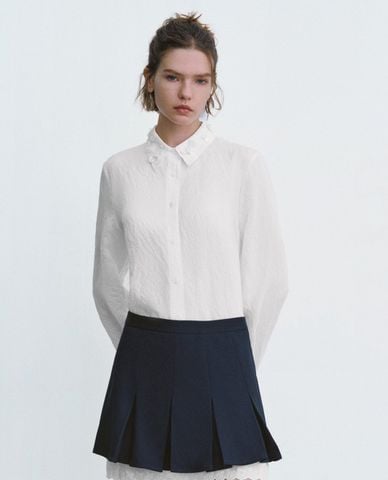  URBAN REVIVO - Áo sơ mi nữ cổ bẻ tay dài Textured Button Up Loose 