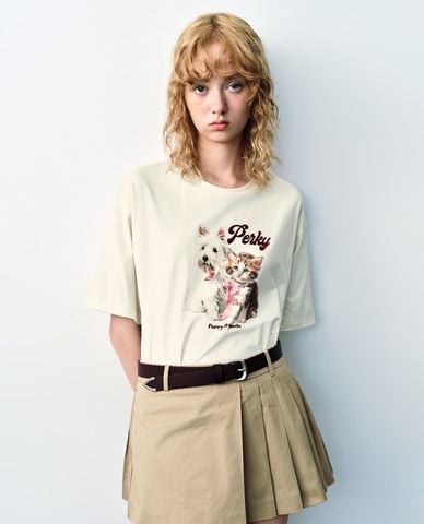  URBAN REVIVO - Áo thun nữ cổ tròn tay ngắn trẻ trung 