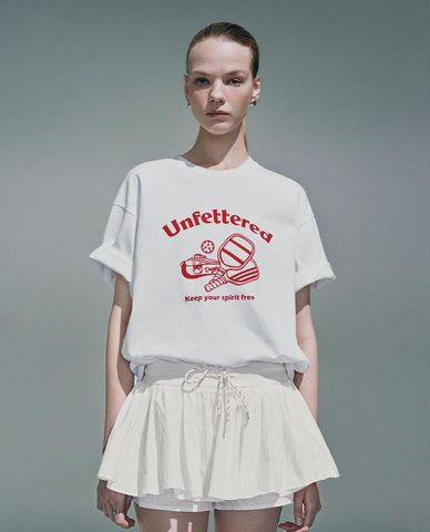  URBAN REVIVO - Áo thun nữ cổ tròn tay ngắn hiện đại 