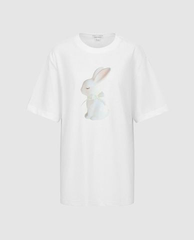  URBAN REVIVO - Áo thun nữ cổ tròn tay ngắn in hình cá tính 