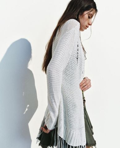  URBAN REVIVO - Áo khoác cardigan nữ tua rua thời thượng 