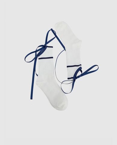  URBAN REVIVO - Vớ nữ cổ cao phối ruy băng 