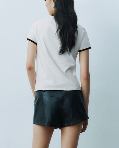  URBAN REVIVO - Áo thun nữ cổ tròn tay ngắn thời trang 